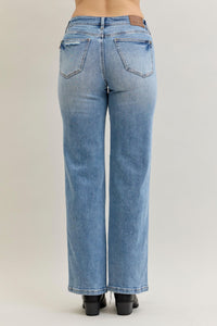 Tiffany 90’s Straight Rigid Magic Jeans